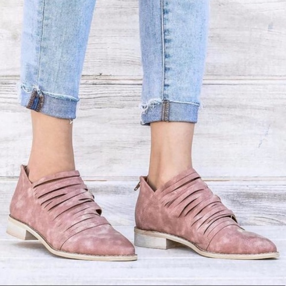 Mi.iM Free Soul Shredded Ankle Bootie Shoes Flats